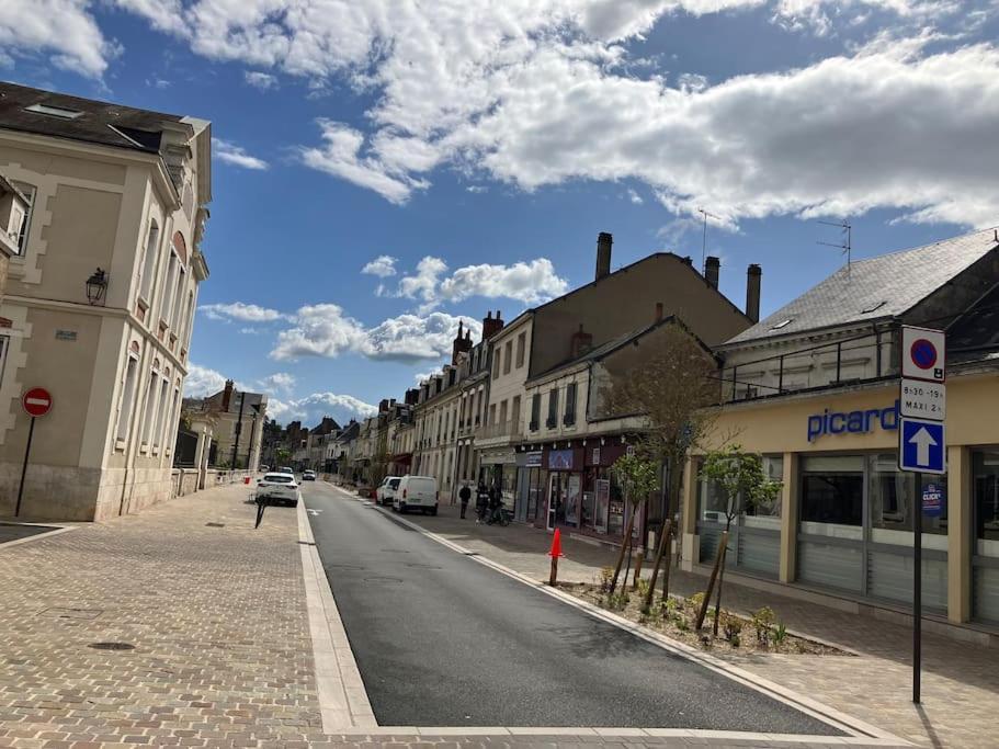 Vendôme Appartement Spacieux En Centre Ville מראה חיצוני תמונה